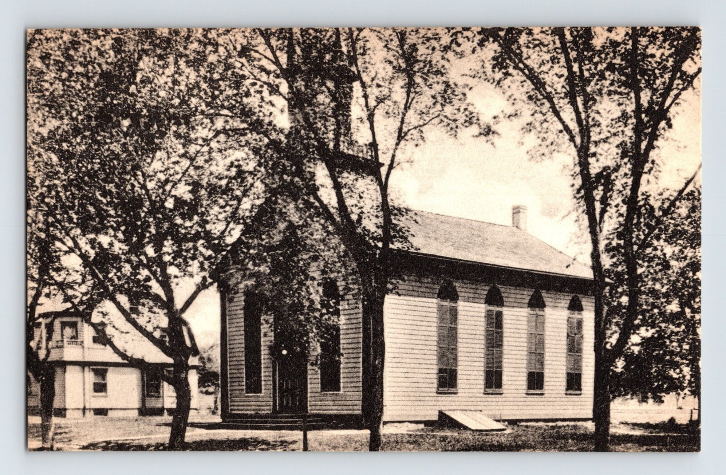 Southold New York Long Island Universalist Church 1930s Postcard Unposted