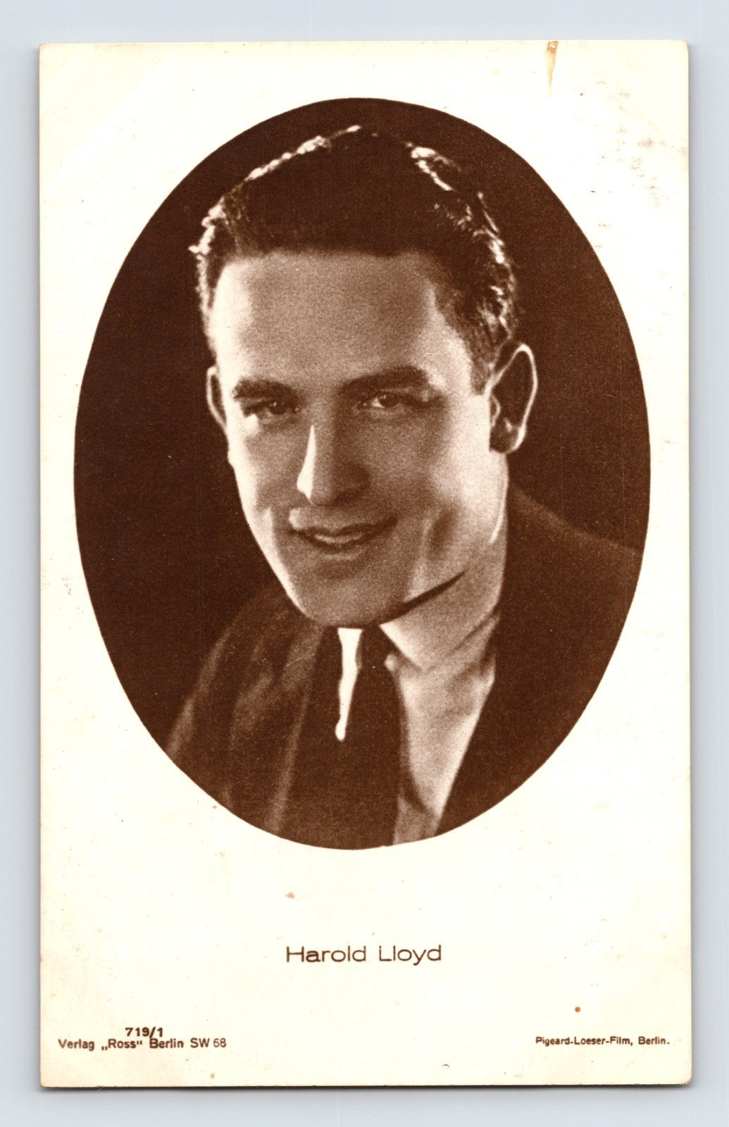 Harold Lloyd silent film comedian portrait oval studio photograph Ross Verlag postcard