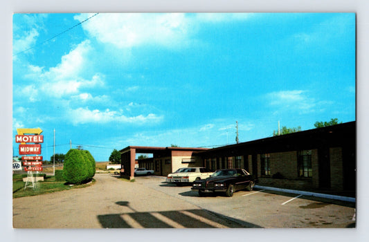 Kinsley Kansas Midway Motel restaurant roadside parking lot 1970s chrome postcard
