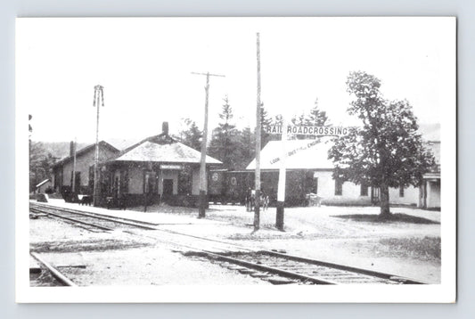 Wentworth New Hampshire railroad depot train station tracks 1950s RPPC