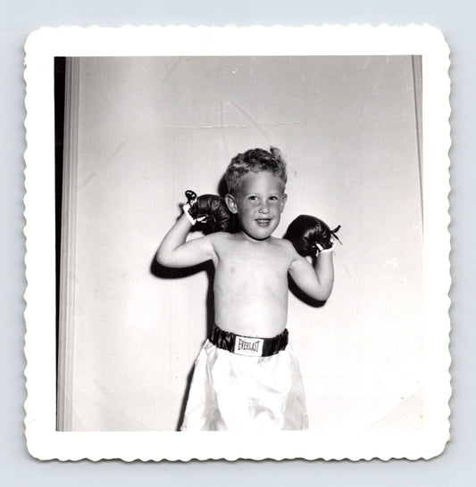 Vintage Halloween child boxer costume Everlast gloves shorts 1950s snapshot boy posing