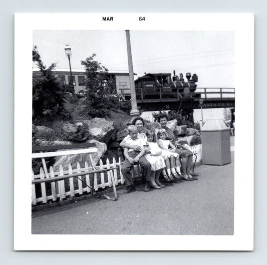 Freedomland New York City Santa Fe Railroad train family snapshot March 1964