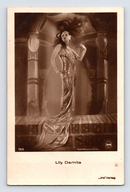 Lily Damita 1920s glamour portrait photo Iris Verlag 