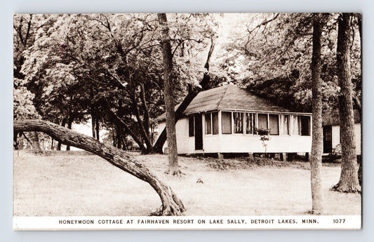 Detroit Lakes MN Fairhaven Resort Lake Sally Honeymoon Cottage 1940s Posted