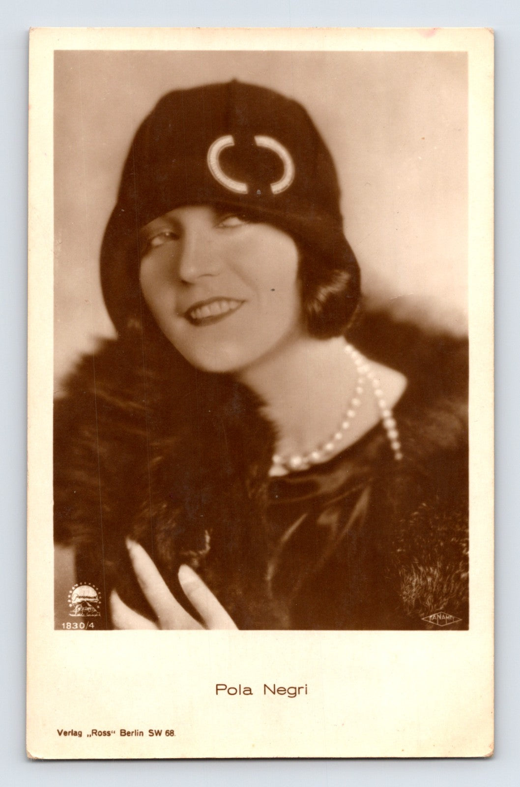 Pola Negri portrait postcard 1930s actress fur stole hat pearl necklace studio glamour