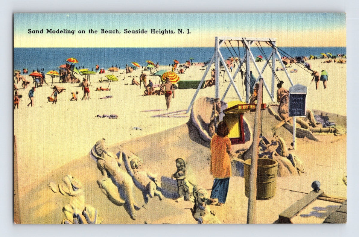 Seaside Heights New Jersey Sand Modeling Beach Scene 1940s Postcard Unposted Linen