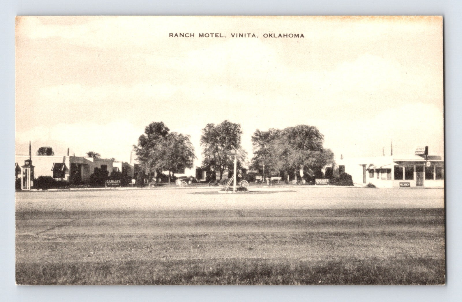 Vinita Oklahoma Ranch Motel Route 66 roadside view 1940s postcard