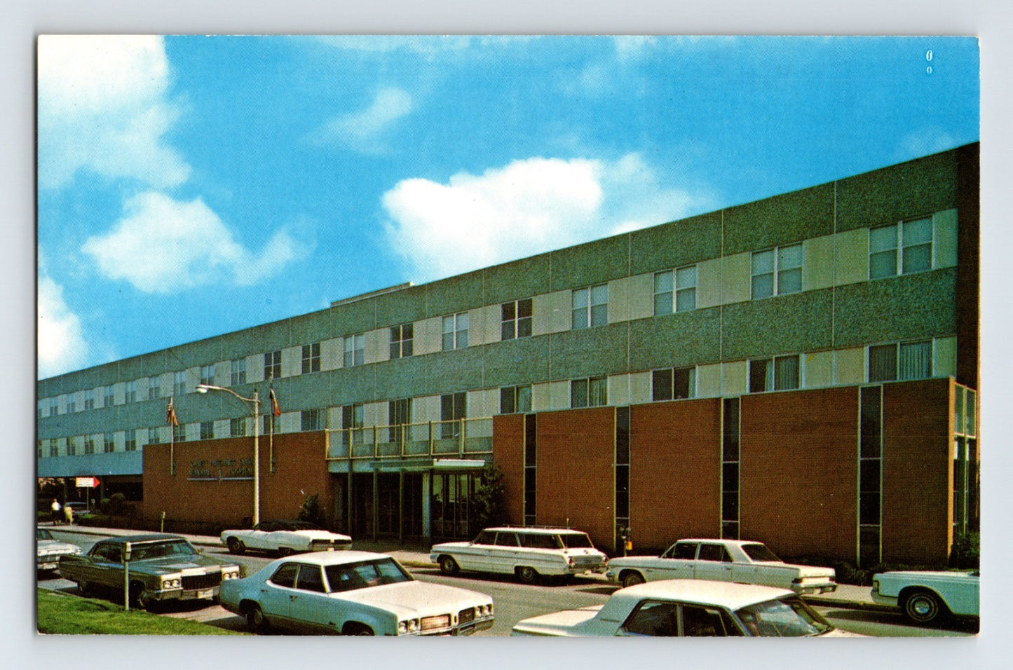 Marlin Texas Torbett Hutchings Smith Hospital building cars street 1960s chrome postcard