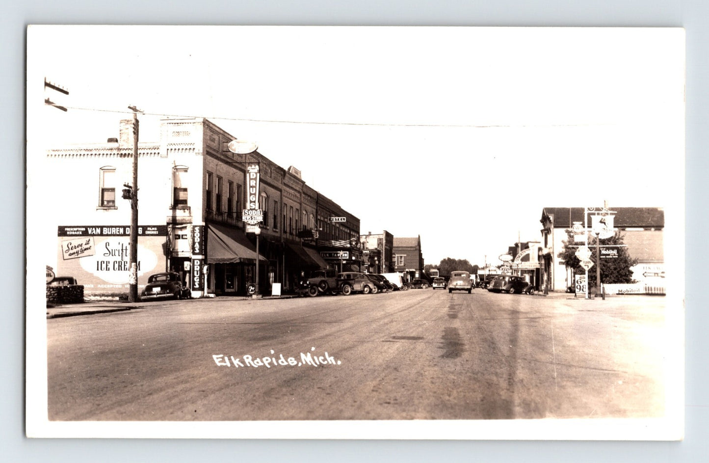 Elk Rapids Michigan Soda Fountain Ice Cream Mobil 1940s RPPC Postcard