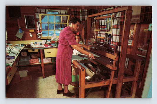 Nantucket Massachusetts weavers loom workshop interior 55 Atlantic Avenue 1960s postcard