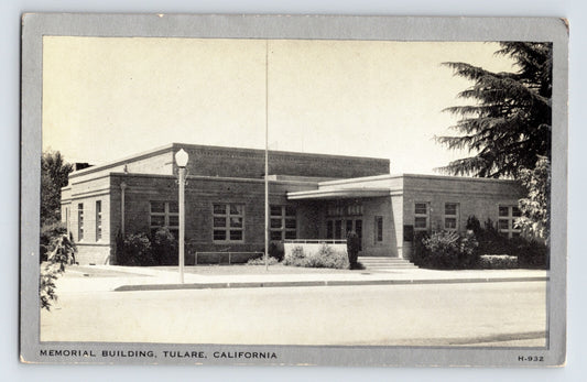 Tulare California Memorial Building 1940s Postcard Unposted Black and White