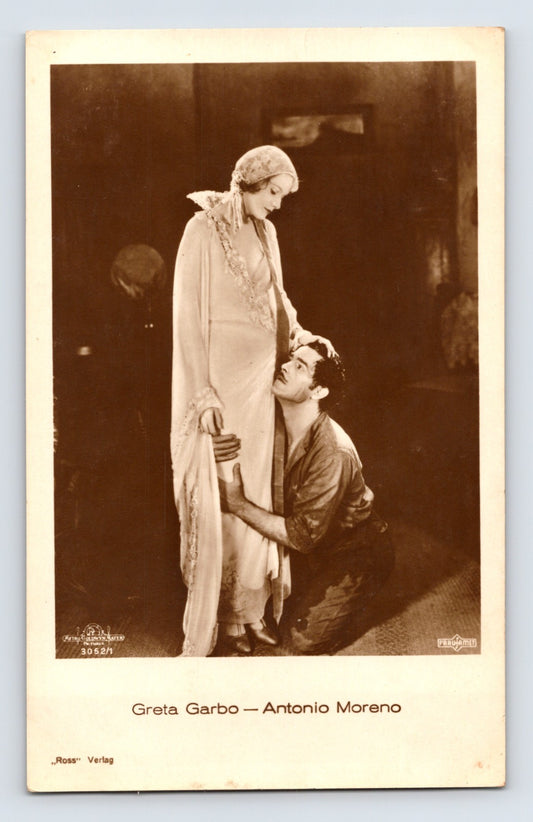 Greta Garbo Antonio Moreno MGM 1930s Photo RPPC Postcard Ross Verlag Temptress