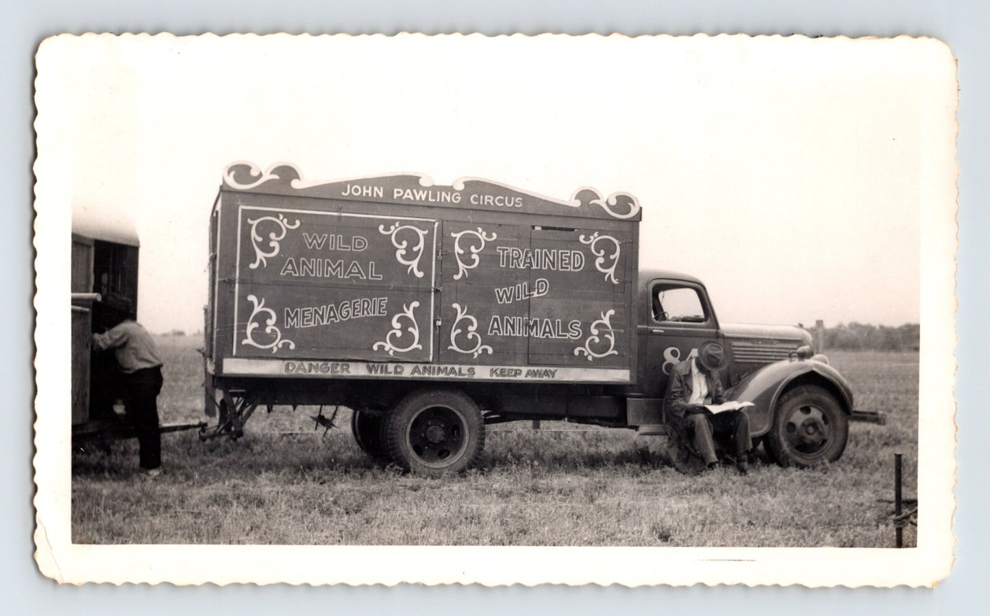 John Pawling Circus 1949 Photo Wild Animal Menagerie Truck 5.5 x 3.5