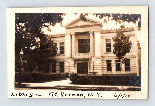 Westfield Massachusetts Post Office 1919 Photo - 2.75 x 4.25