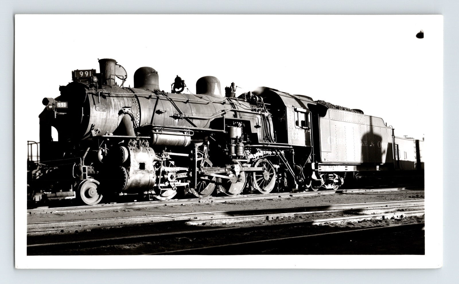 Chesapeake Ohio Railroad 2-8-0 steam locomotive engine 1940s Chicago rail yard photo