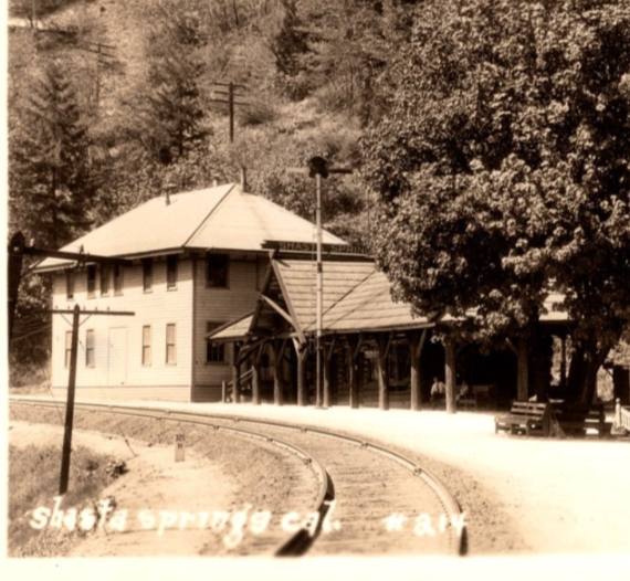Shasta Springs California Railroad Train Station Depot 1930s Postcard RPPC