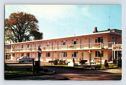 Hyannis Massachusetts Fountain Motel Cape Cod two story motor court 1960s chrome postcard