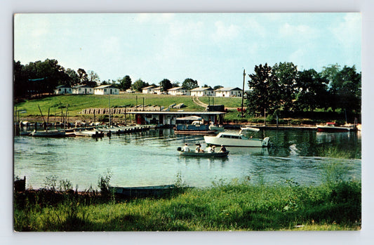 1960s Benton Kentucky Big Bear Camp lake boats cabins waterfront chrome postcard archival image