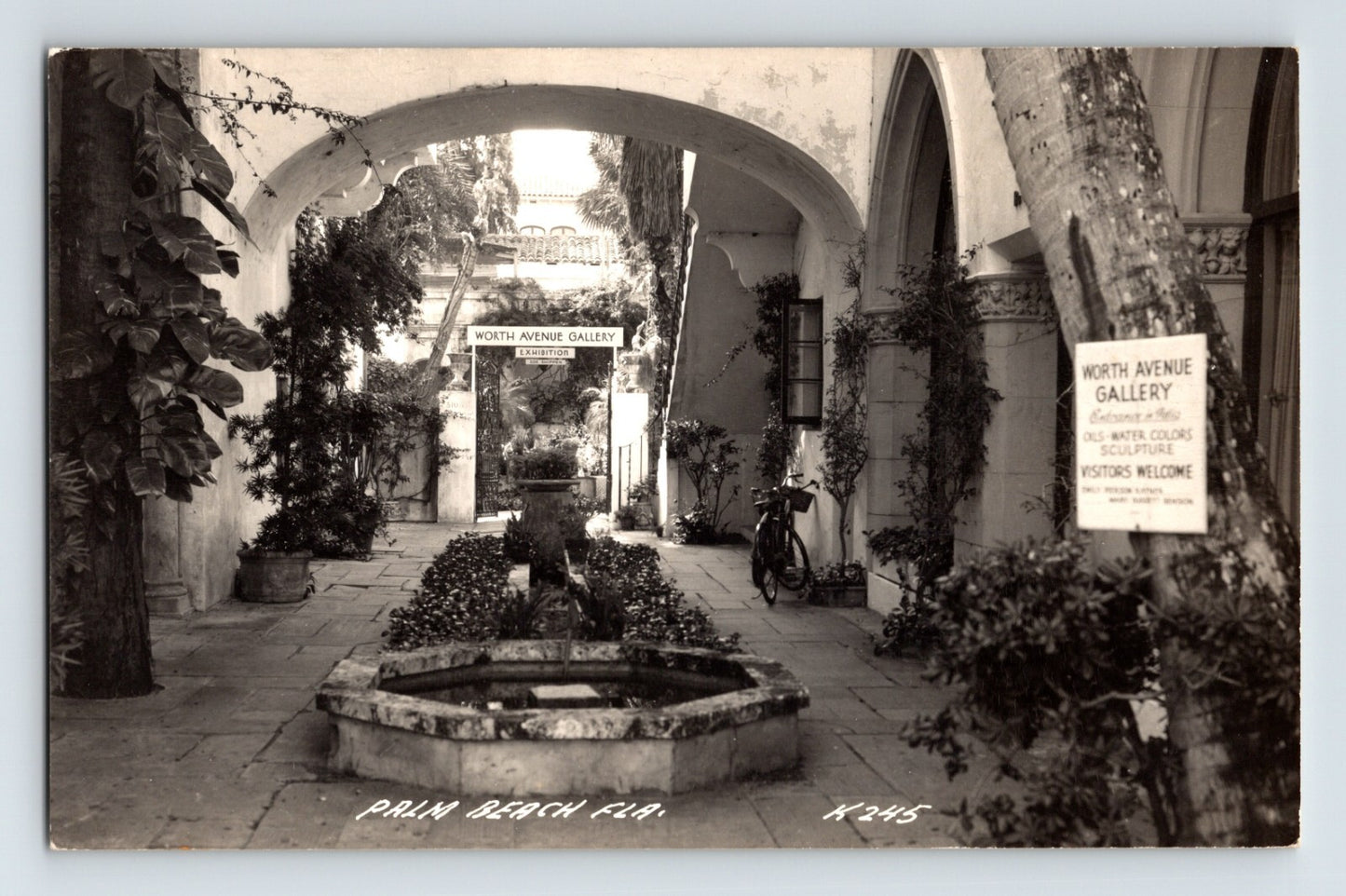 Palm Beach Florida Worth Avenue Gallery 1940s RPPC Postcard Unposted