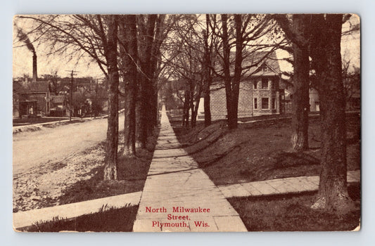 Postcard Wisconsin Plymouth WI Milwaukee Street 1912 Posted Divided Back