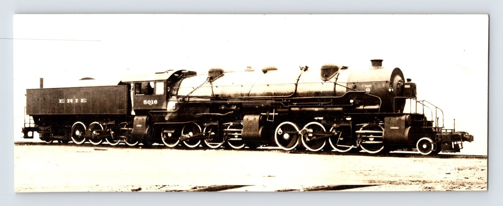 Erie Railroad 2-8-8-2 steam locomotive side profile railroad photo