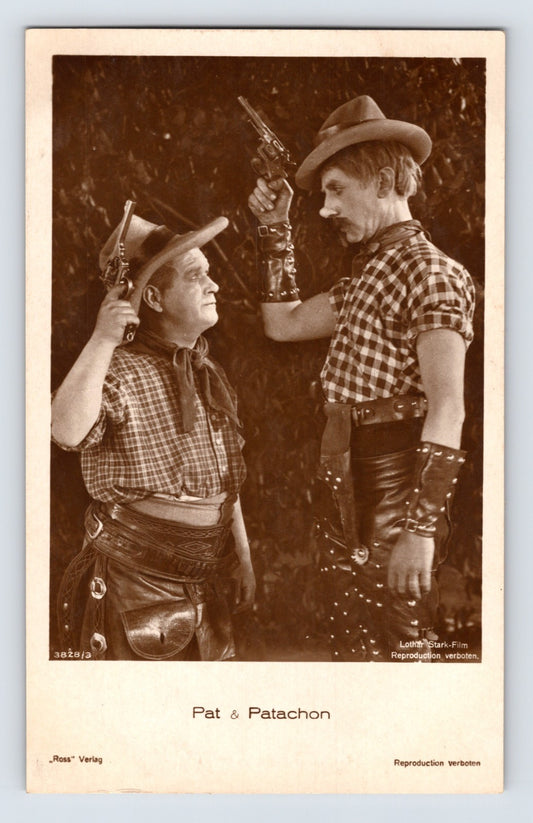 Pat and Patachon silent film comedy duo western costumes revolvers Ross Verlag 1930s RPPC