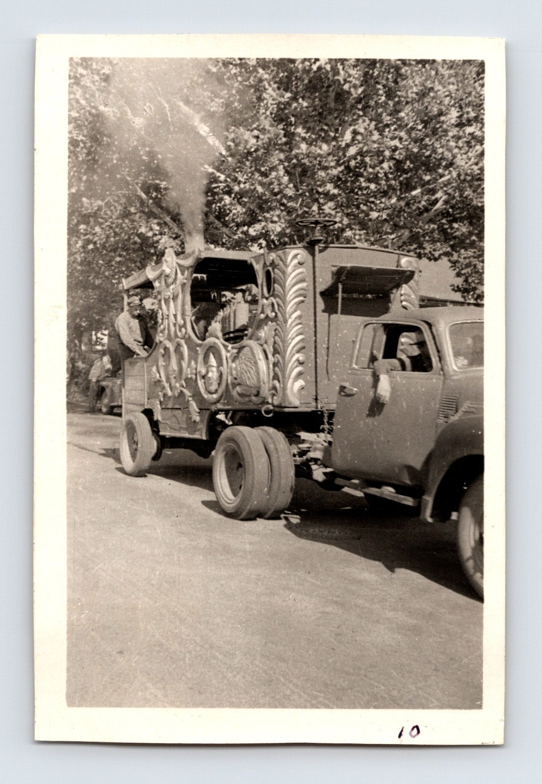 King Bros Cristiani Circus 1950s photo calliope wagon truck Helena Arkansas
