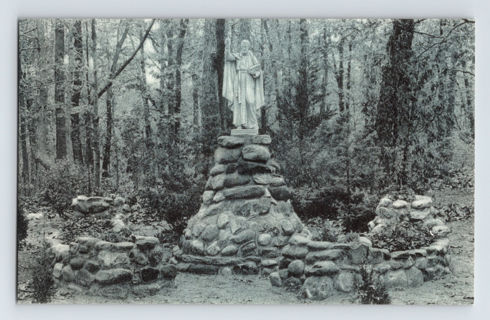 Lake Ronkonkoma New York Cenacle Convent Regis Shrine statue wooded setting 1930s postcard