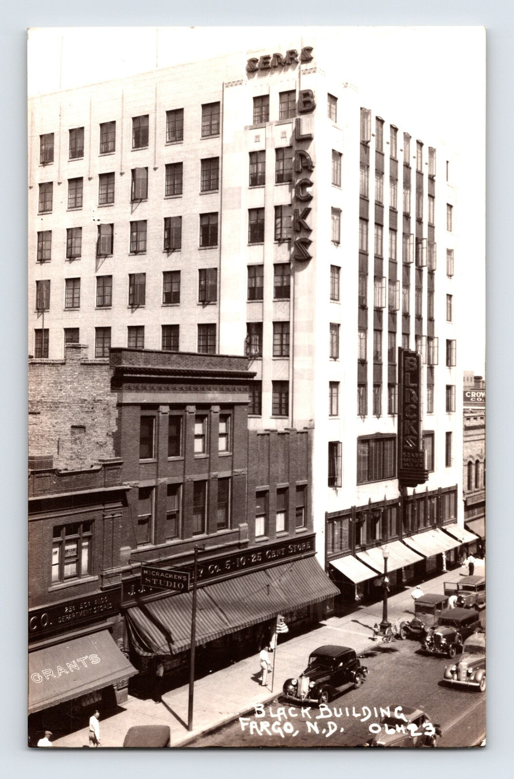 Fargo North Dakota Black Building Sears department store downtown photo postcard