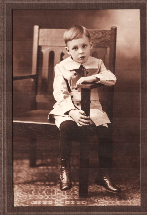 Placerville California Boy Craftsman Chair Rose 1910s Photo 5.5 x 3.5