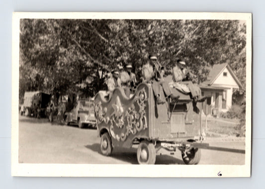 King Bros Cristiani Circus 1950s photo circus band wagon parade musicians