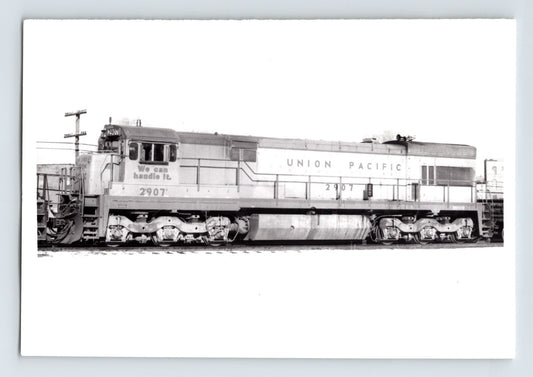 Union Pacific diesel locomotive 2907 West Chicago Illinois railroad photo 1977