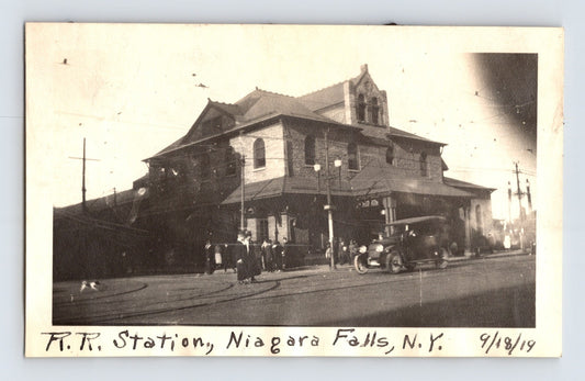 New York Central Railroad Station Niagara Falls New York 1919 street scene photograph