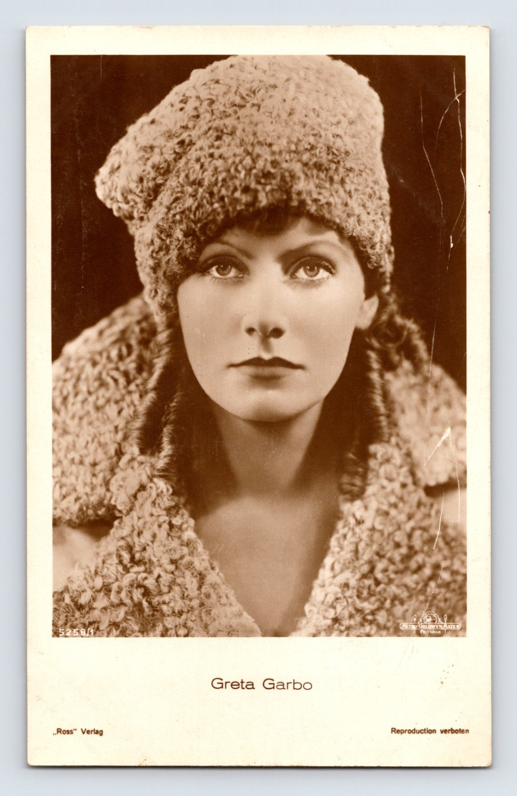 Greta Garbo MGM Ross Verlag 1930s Photo RPPC Postcard Unposted