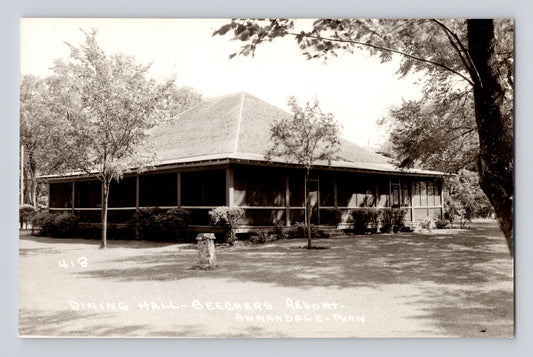 Annandale Minnesota Beechers Resort dining hall lodge building lawn photo