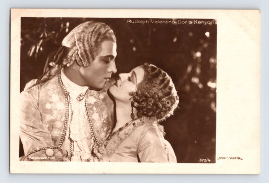 Rudolph Valentino and Doris Kenyon 1920s Iris Verlag film scene