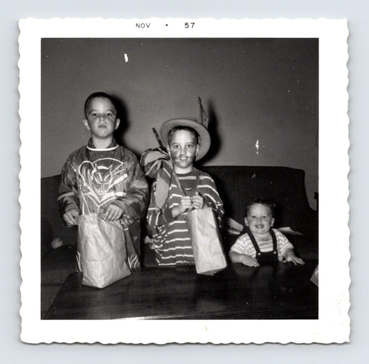 Halloween children costumes trick or treat bags 1957 snapshot vintage photo 3.5 x 3.5