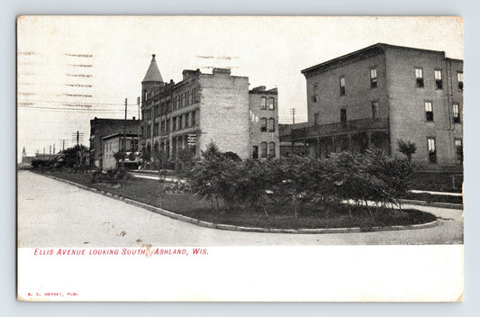 Ashland Wisconsin Ellis Avenue South 1945 Postcard Posted