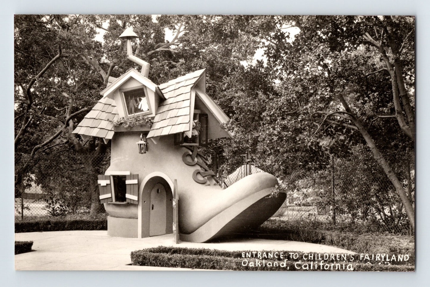 Oakland California Childrens Fairyland Old Woman in a Shoe entrance 1950s postcard view