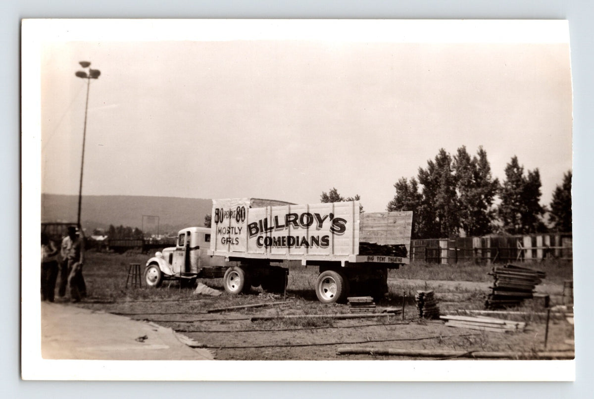 Billroys Comedians show truck trailer advertising 30 mostly girls 1939 antique photo
