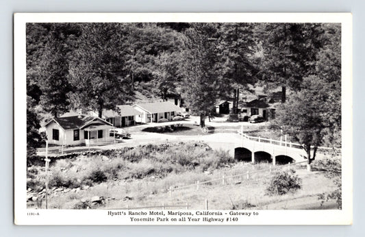 Mariposa California Hyatt’s Rancho Motel 1940s roadside view with bridge