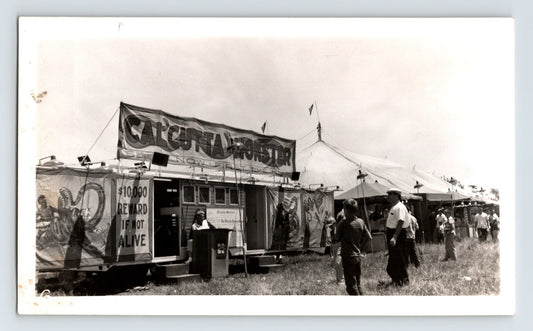 Clyde Beatty Circus 1950s sideshow banner Calcutta Monster tent exterior 5 x 3.5 photo