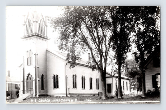 Milltown New Brunswick Methodist Church 1950s RPPC Postcard Unposted