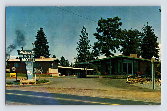 Bend Oregon Westward Ho Motel roadside motor lodge pine trees chrome postcard 1960s