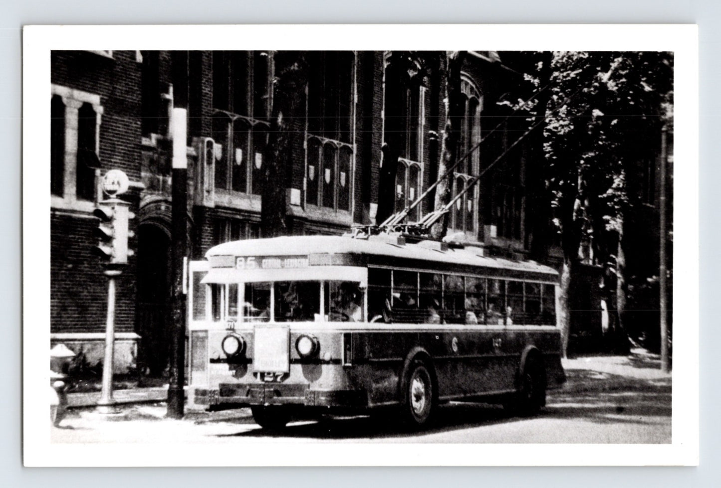 Chicago Surface Lines trolley bus route 85 Central street scene electric bus photo